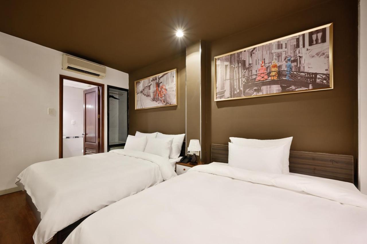 The Noble Swan Hotel New World Хошимин Экстерьер фото